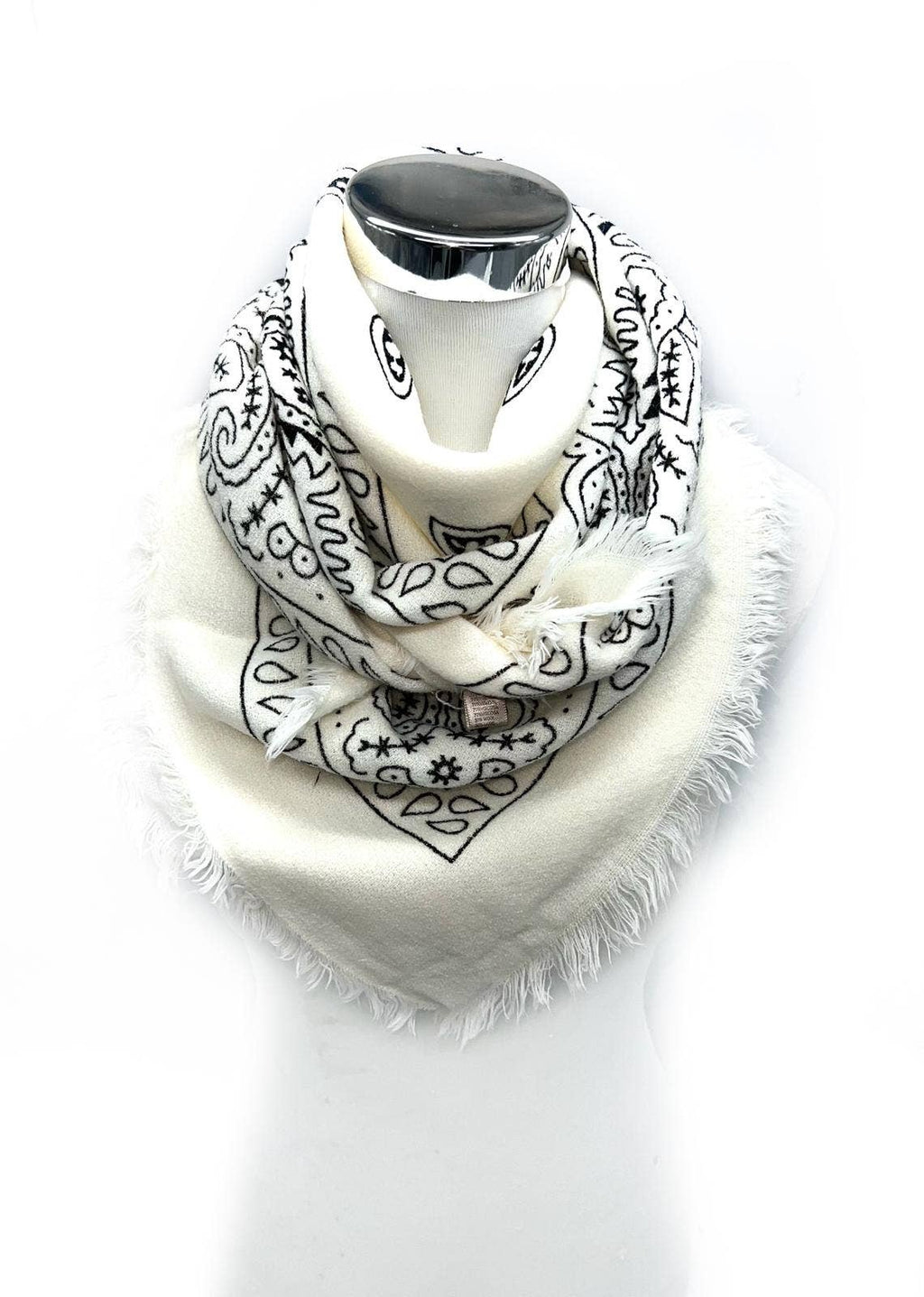 K4 Large square scarves with bandana patterns