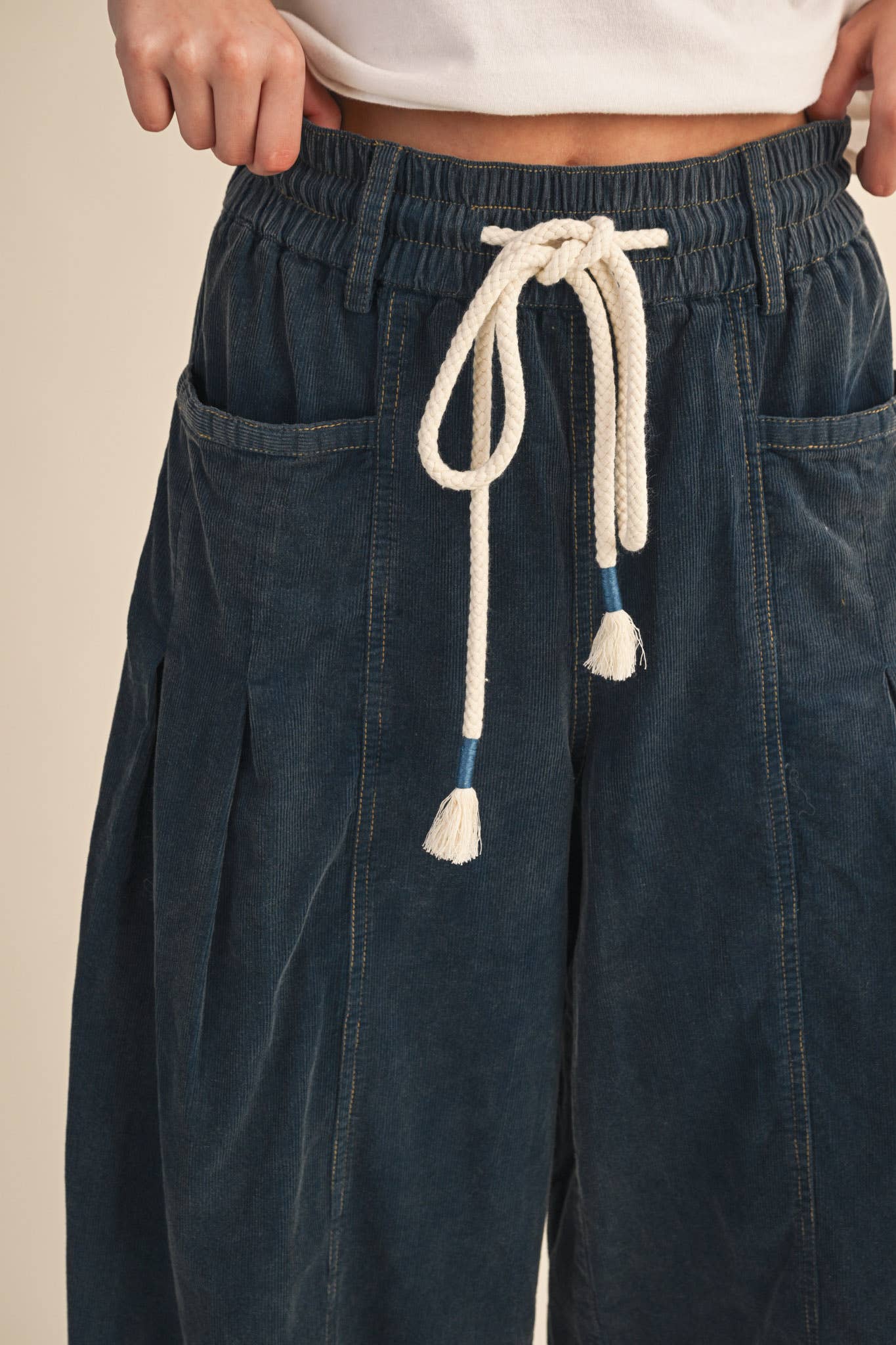 WASHED CORDUROY PLEATED BARREL PANTS MP4155