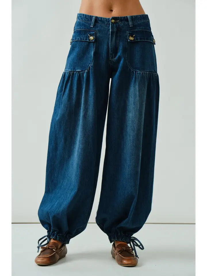 AJP5395- Soft Denim Lotus Jeans