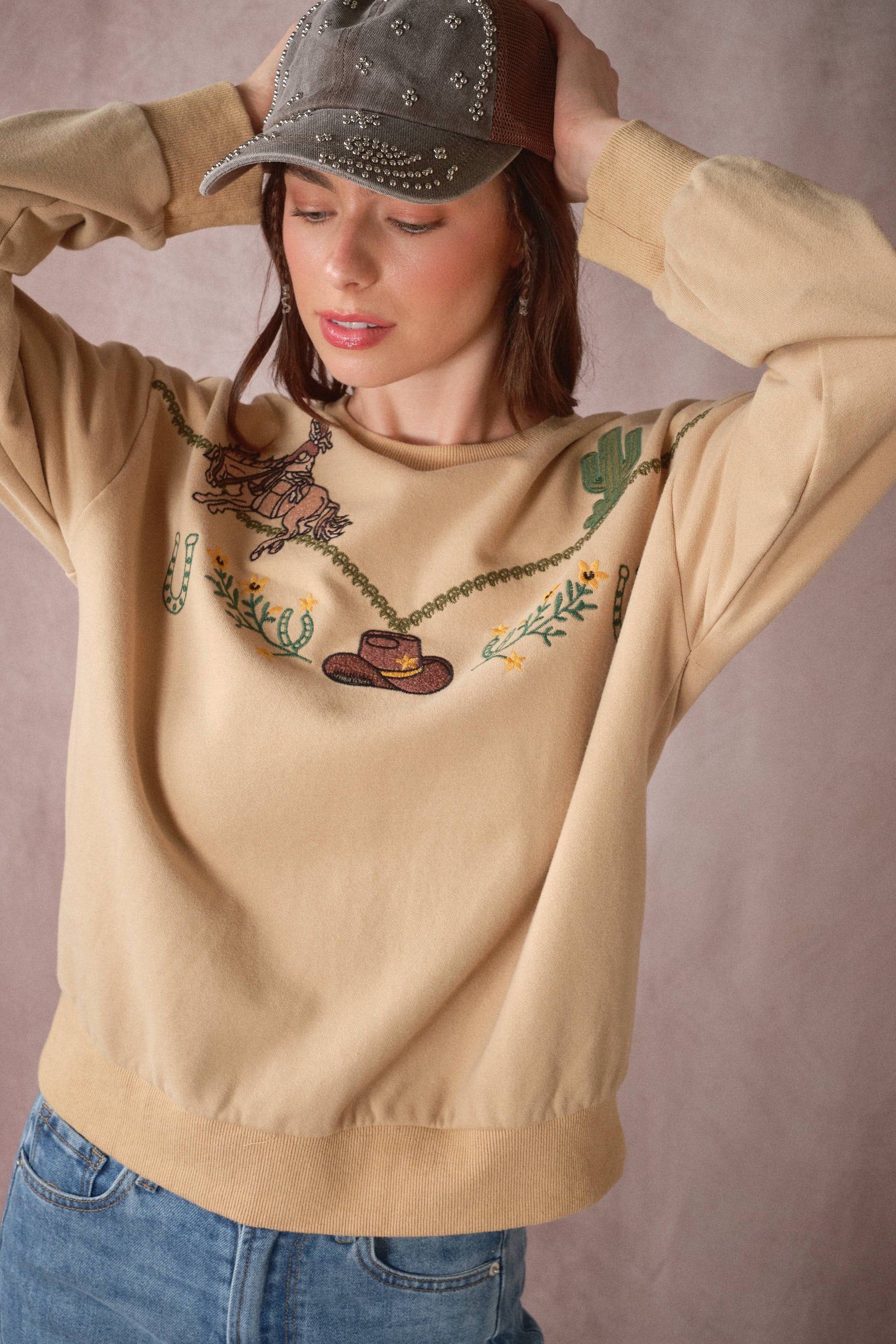 Western Embroidered Terry Pullover