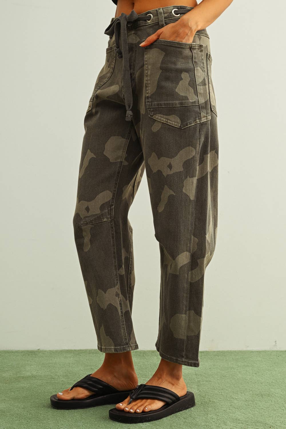 Camouflage Print Pants with Belt