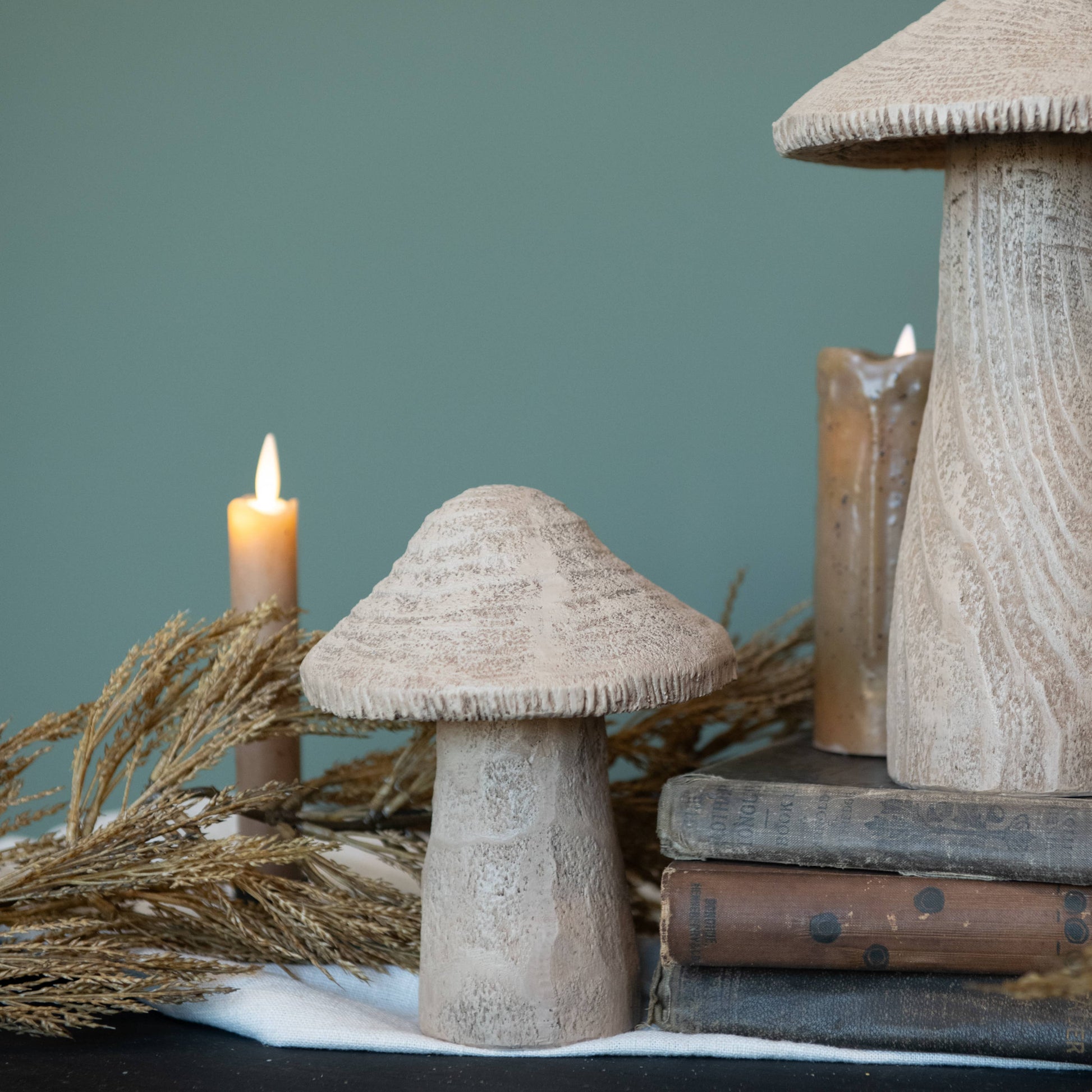 6.5" NATURAL MUSHROOM