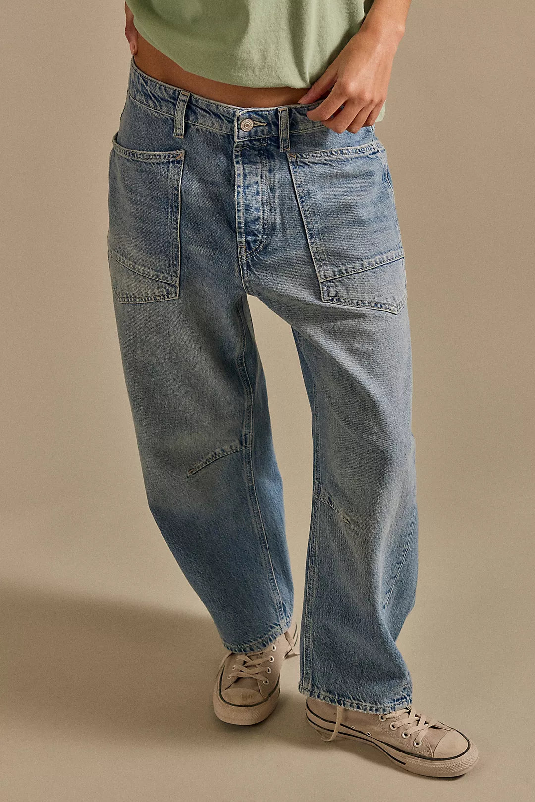 Minimalist Moxie Barrel Jeans