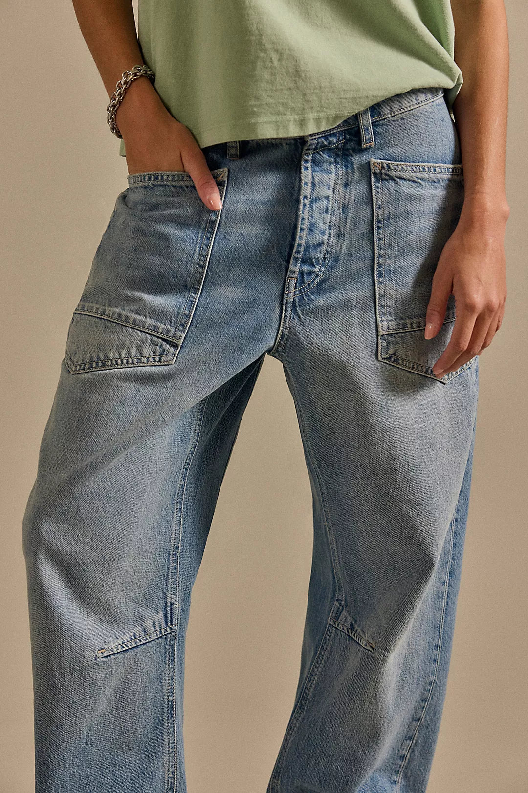 Minimalist Moxie Barrel Jeans