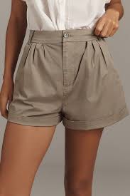 FELIX PLEATED SHORTS in soft moss
