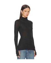 CLOSE TO HOME LAYERING TOP