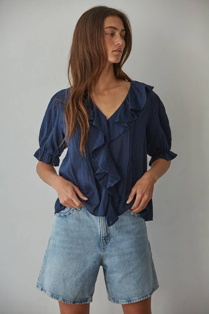 L8439 | Woven Cotton Buttondown V-Neck Short Sleeve Top