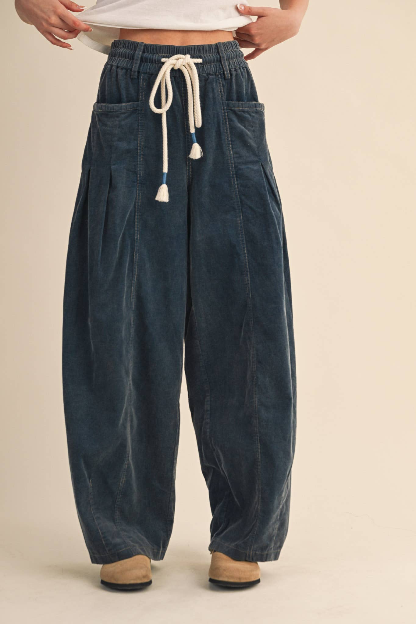 WASHED CORDUROY PLEATED BARREL PANTS MP4155