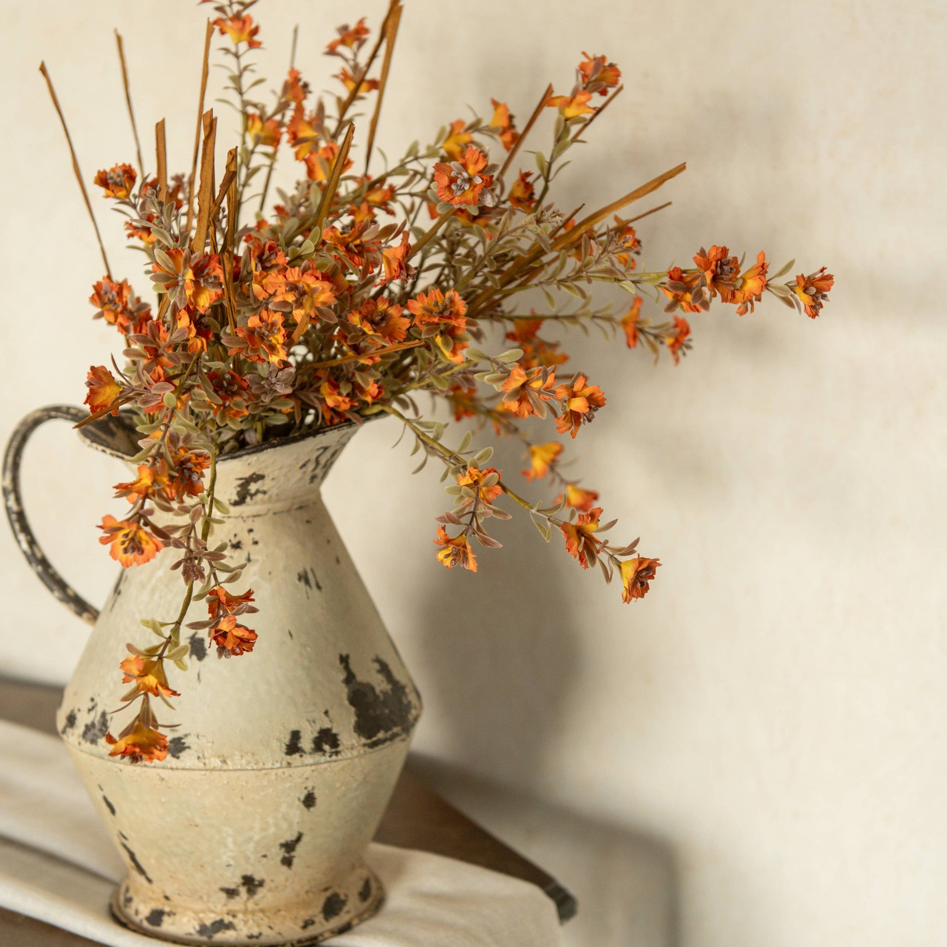 20" ORANGE WILD FLOWER & GRASS BUSH