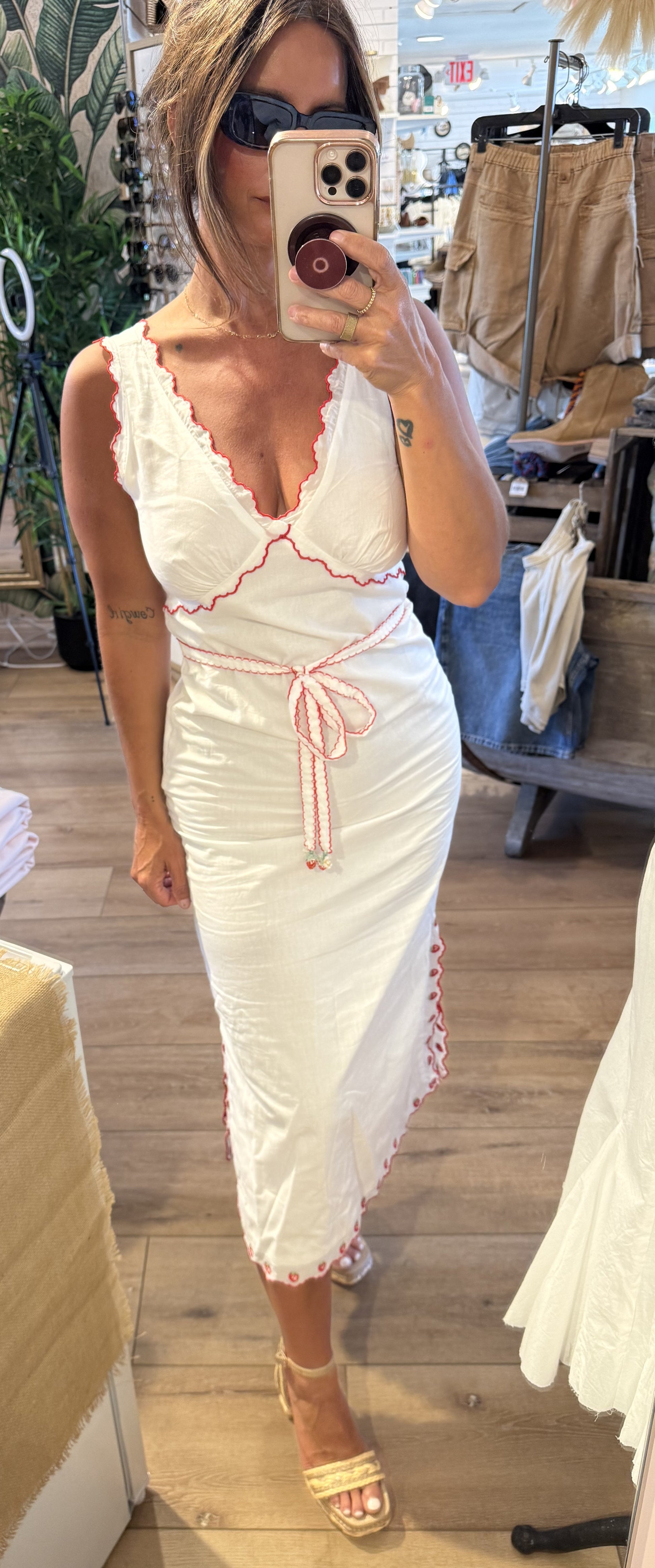 EMBROIDERED TRIM SIDE SLIT MIDI DRESS