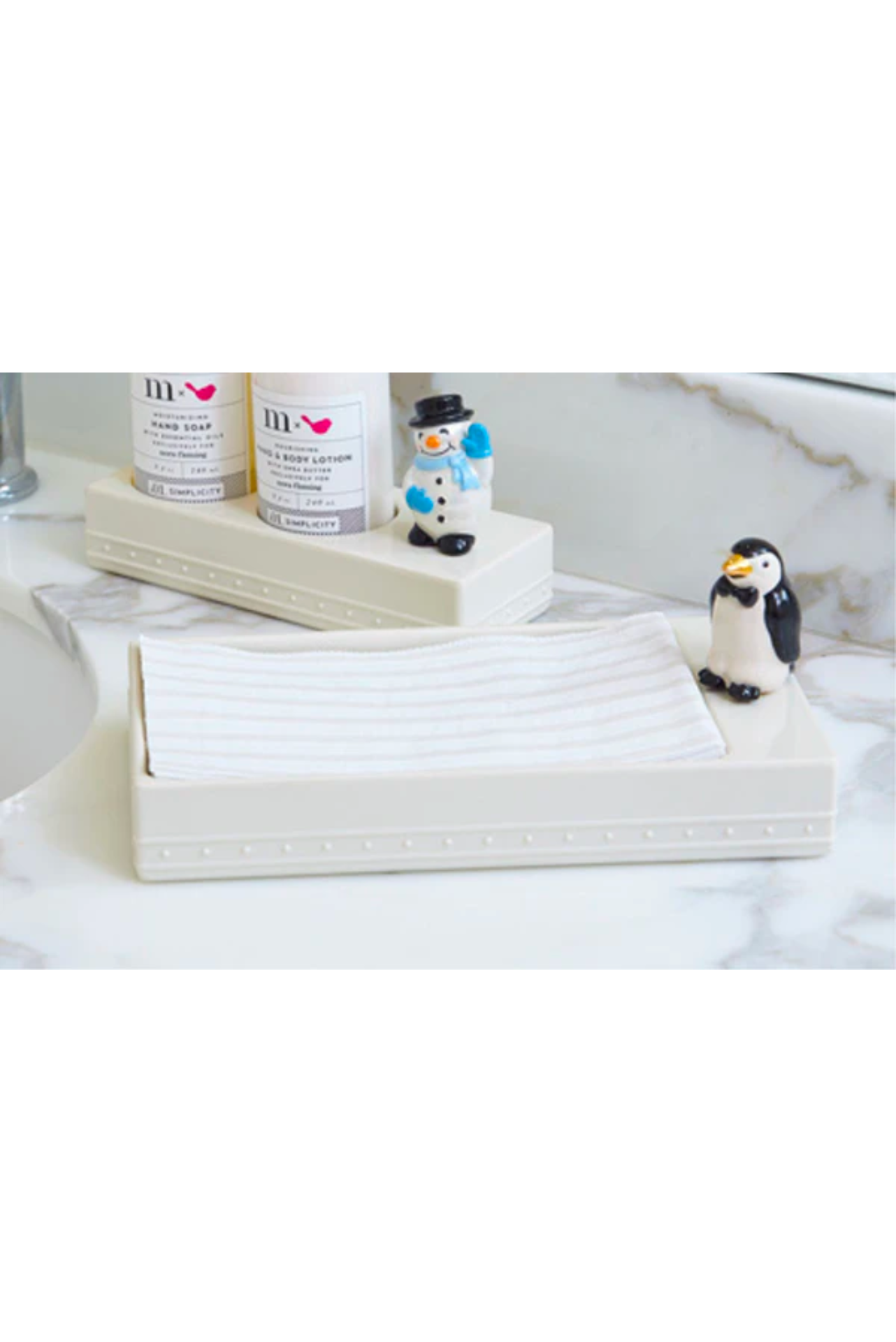 tiny tuxedo (penguin) A237