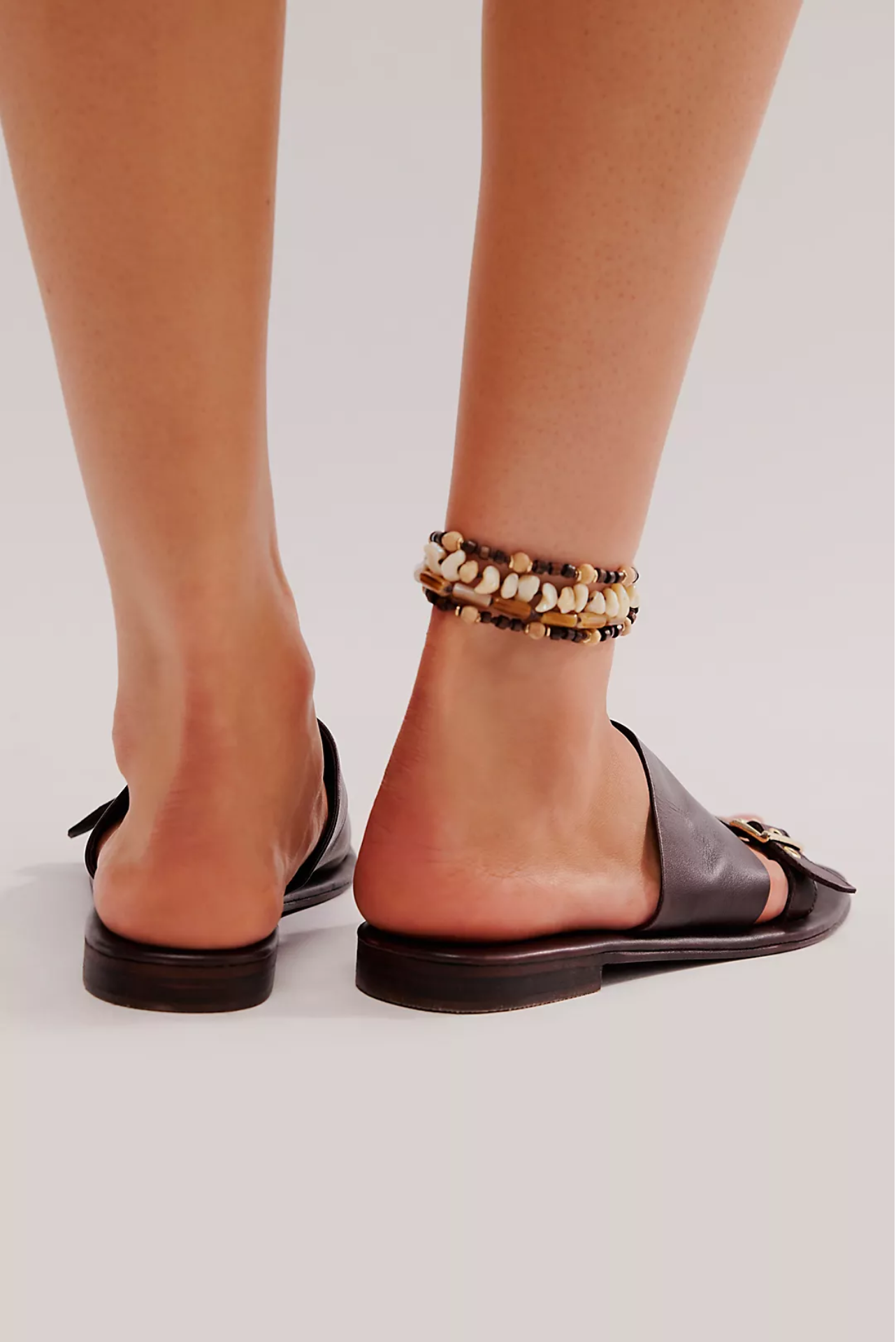 Mila Minimal Flat Sandal