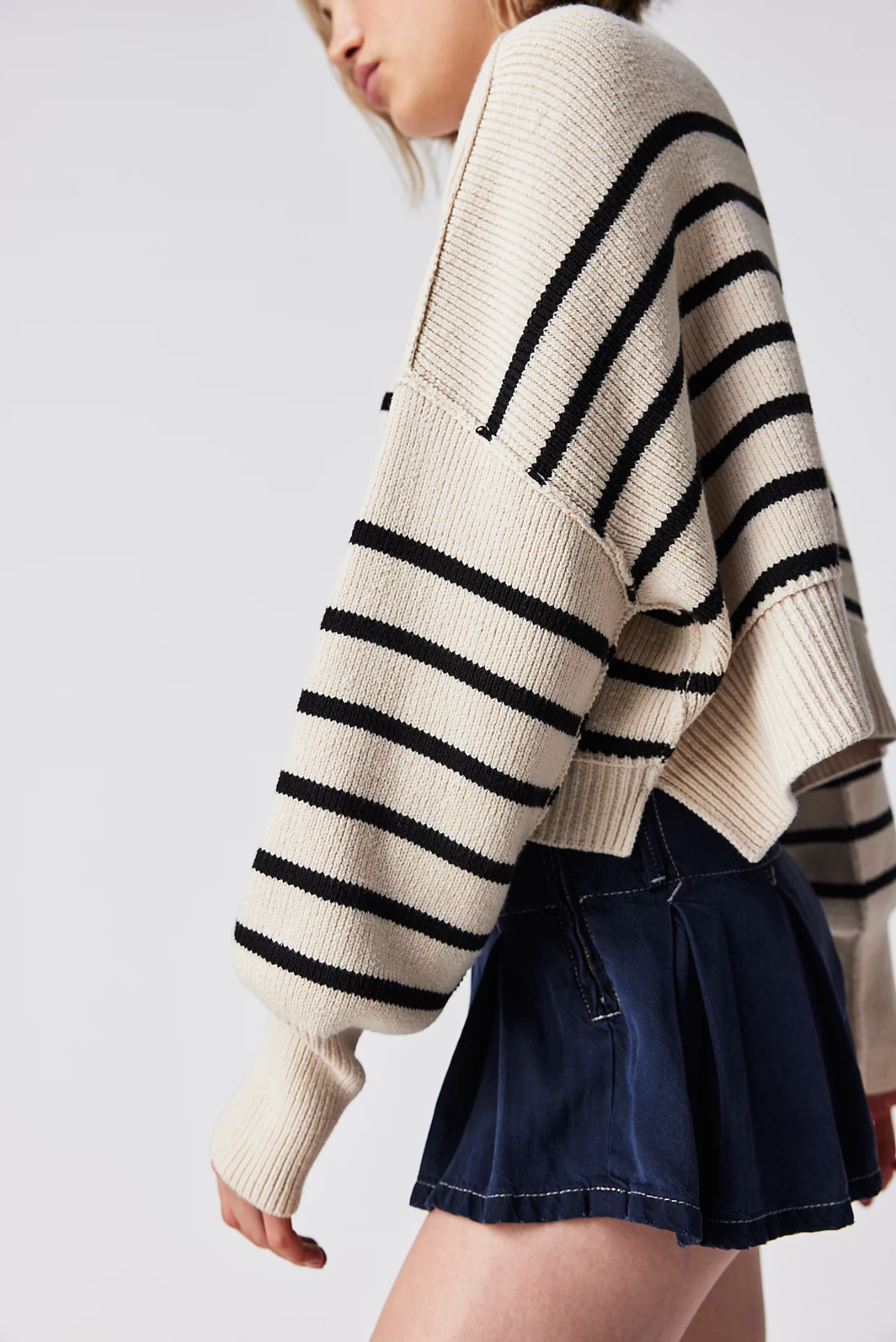 Stripe Easy Street Crop