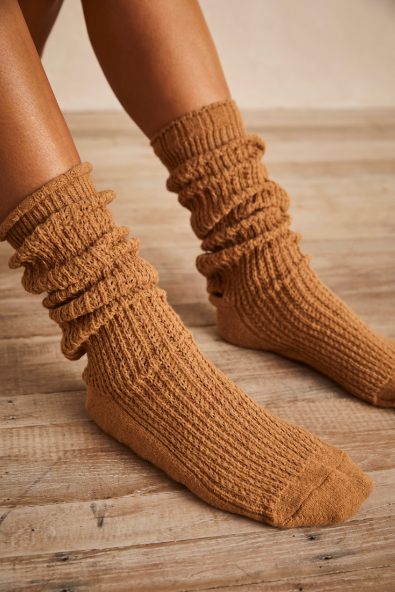 Staple Slouch Socks